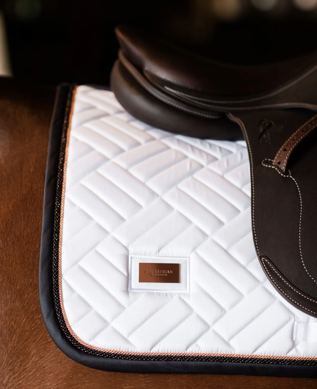 Jump Saddle Pad Modern White Dark Ocean | Equestrian Stockholm